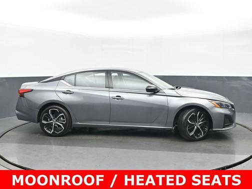 2023 Nissan Altima SR Intelligent AWD