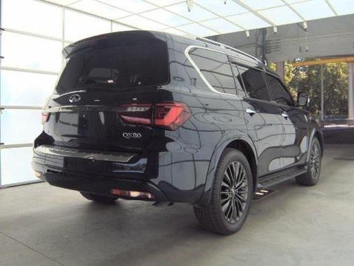2022 INFINITI QX80 PREMIUM SELECT AWD