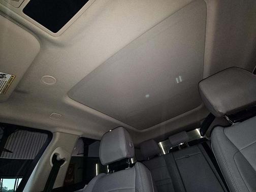 2023 Land Rover Range Rover Evoque SE