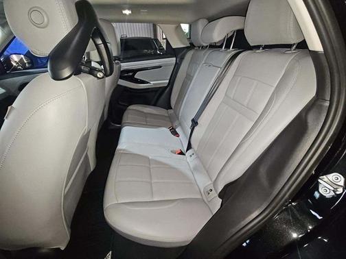 2023 Land Rover Range Rover Evoque SE