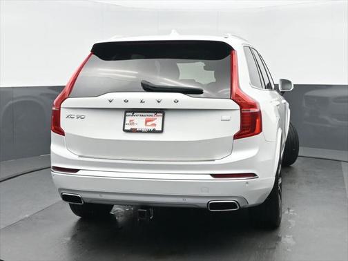 2021 Volvo XC90 Recharge Plug-In Hybrid T8 Inscription Expression 7 Passenger