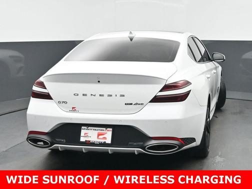 2022 Genesis G70 3.3T AWD