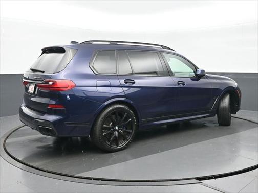 2020 BMW X7 M50i