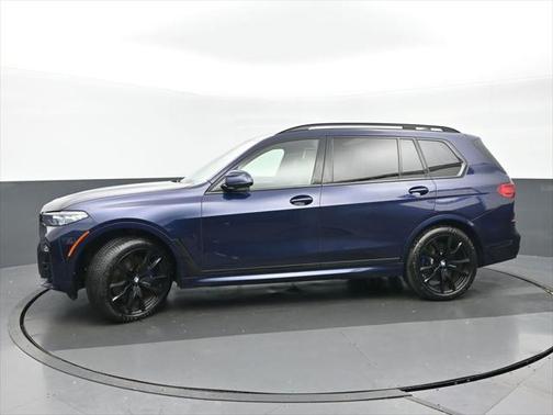 2020 BMW X7 M50i