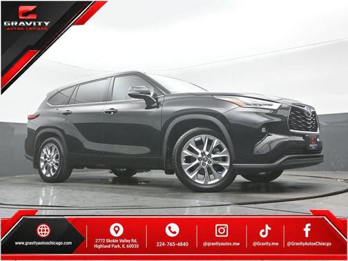 Midnight Black Metallic 2022 Toyota Highlander Limited