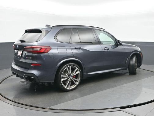 Arctic Gray Metallic 2021 BMW X5 M50i