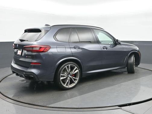 Arctic Gray Metallic 2021 BMW X5 M50i