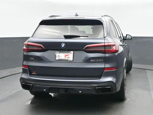 Arctic Gray Metallic 2021 BMW X5 M50i