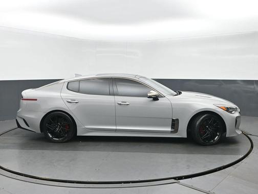 Ceramic Silver 2022 Kia Stinger GT-Line