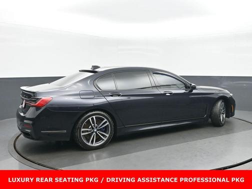 2022 BMW 750 i xDrive