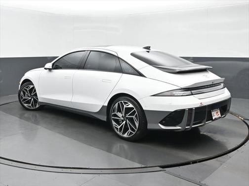 2023 Hyundai IONIQ 6 Limited