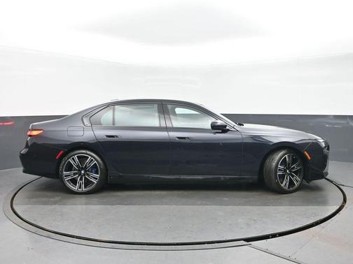 2023 BMW i7 xDrive60