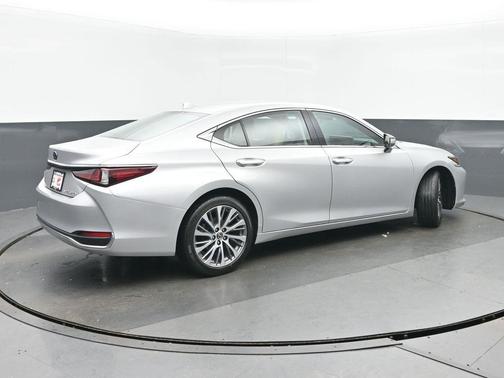 2021 Lexus ES 250 Base