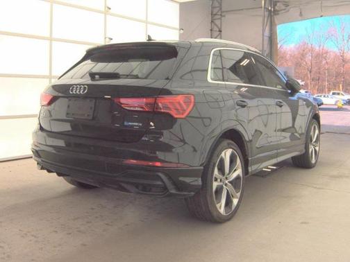 2020 Audi Q3 45 S line Premium Plus