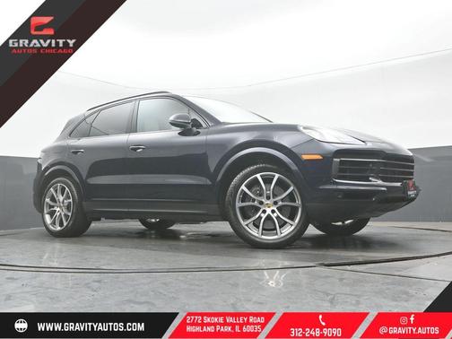 Moonlight Blue Metallic 2022 Porsche Cayenne Platinum Edition