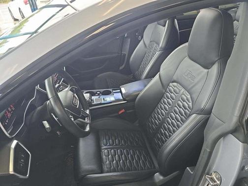 2023 Audi RS 7 4.0T