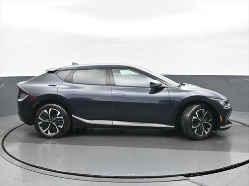 2022 Kia EV6 Wind