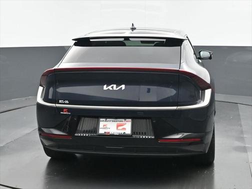 2022 Kia EV6 Wind