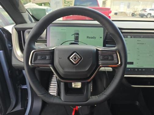 2024 Rivian R1T Adventure