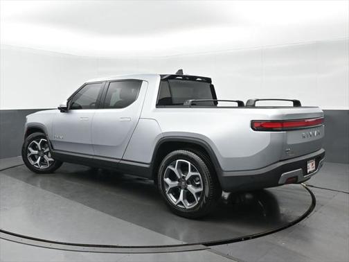 2024 Rivian R1T Adventure