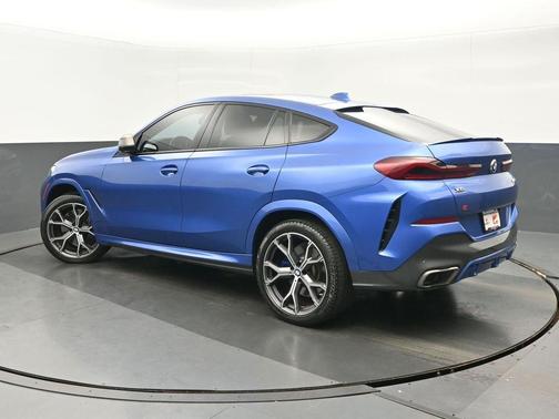 2020 BMW X6 M50i