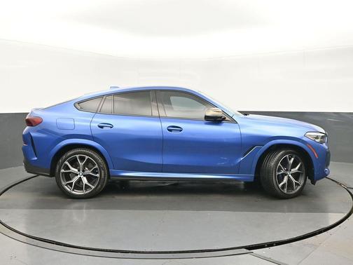 2020 BMW X6 M50i