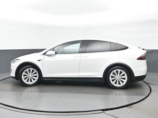 2018 Tesla Model X 75D