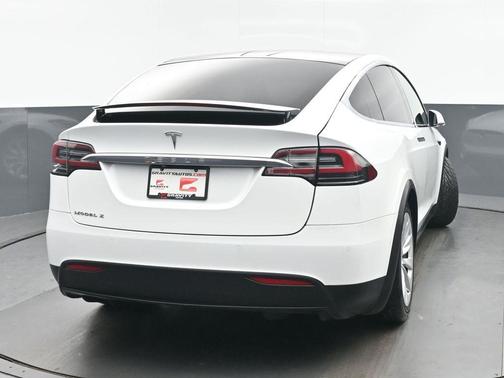 2018 Tesla Model X 75D