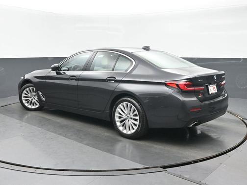 2022 BMW 530 i xDrive