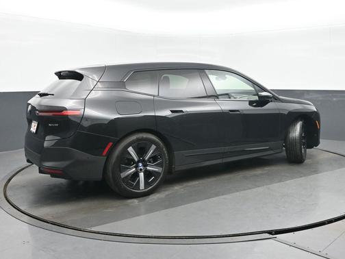 2023 BMW iX xDrive50