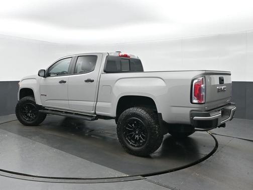 2022 GMC Canyon AT4