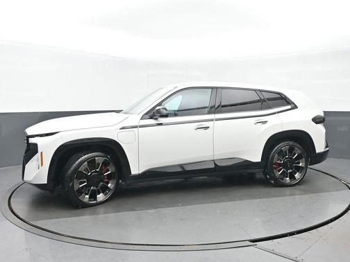 2023 BMW XM Base