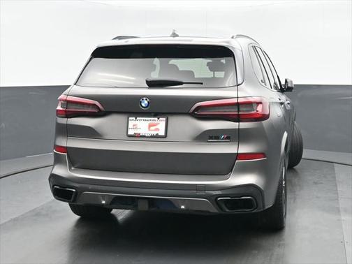 2021 BMW X5 M50i