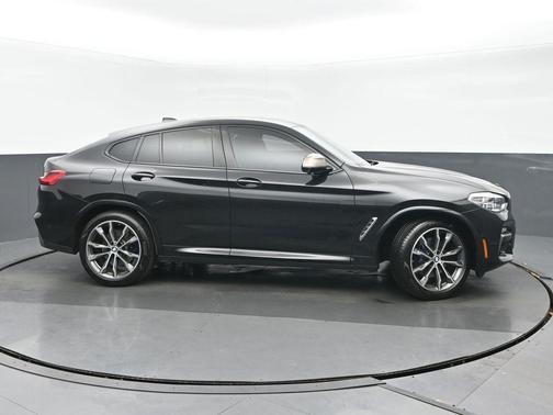 2019 BMW X4 M40i