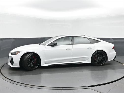 2023 Audi RS 7 4.0T