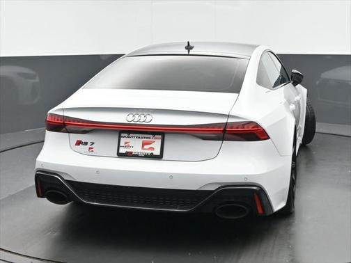2023 Audi RS 7 4.0T