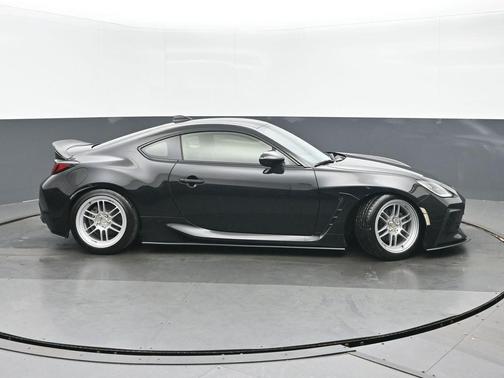 Raven 2023 Toyota GR86 Premium