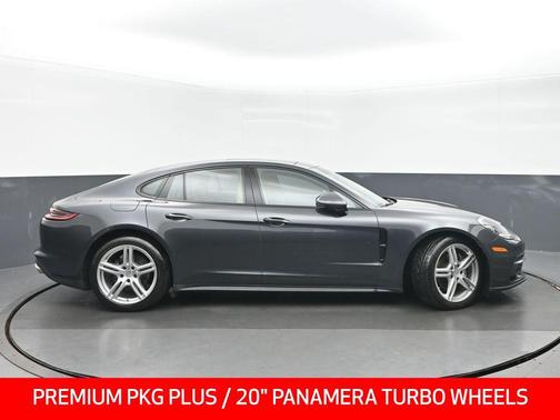 Volcano Grey Metallic 2018 Porsche Panamera 4