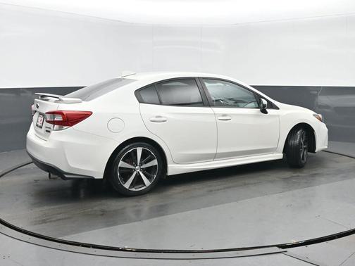 2018 Subaru Impreza 2.0i Sport