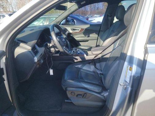 2018 Audi Q7 2.0T Premium Plus