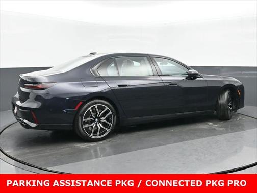 2023 BMW 760 i xDrive