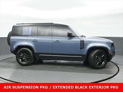 2023 Land Rover Defender 110 X-Dynamic SE