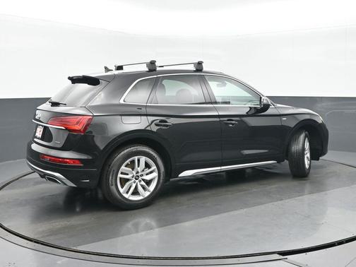 2022 Audi Q5 45 S line Premium