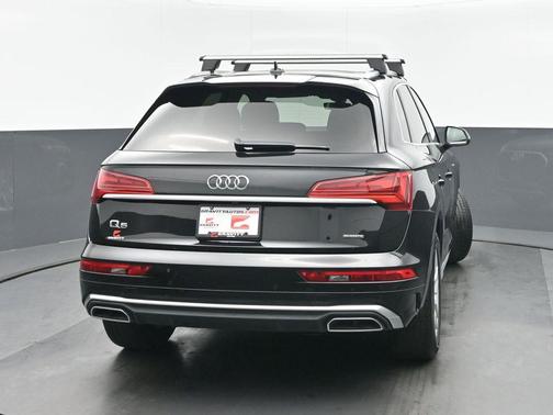 2022 Audi Q5 45 S line Premium