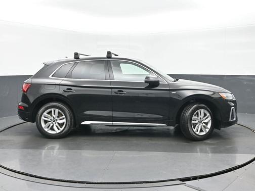 2022 Audi Q5 45 S line Premium