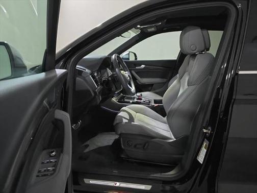 2022 Audi SQ5 3.0T Premium Plus