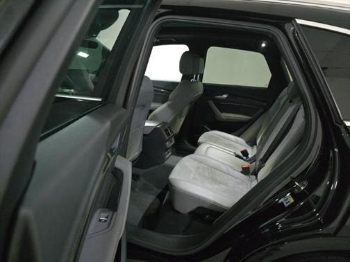 2022 Audi SQ5 3.0T Premium Plus