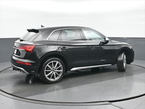 2022 Audi SQ5 3.0T Premium Plus