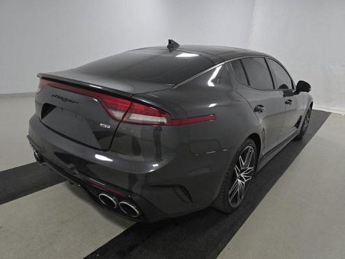 2023 Kia Stinger GT2