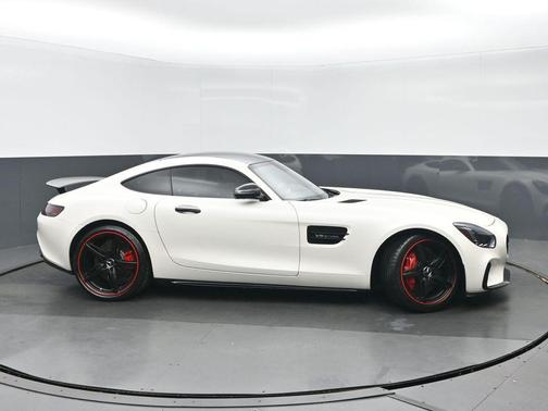 Diamond White Metallic 2017 Mercedes-Benz AMG GT AMG GT